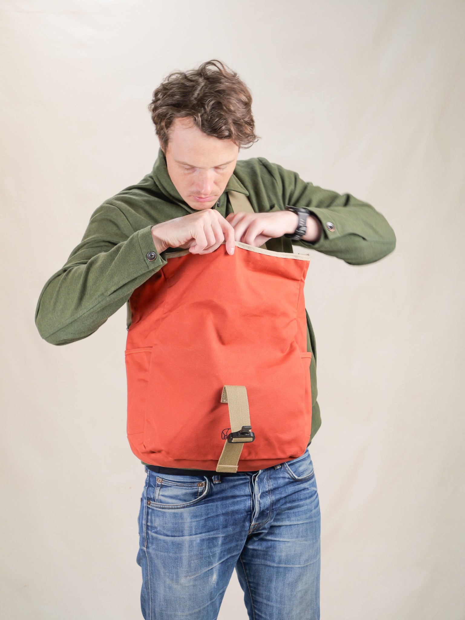 Angram Messenger 12L - Wildish - Made in Britain - Messenger Bag