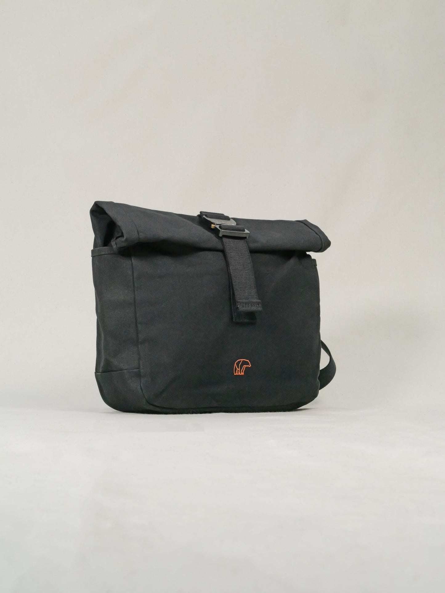 Angram Messenger 12L - Wildish - Made in Britain - Messenger Bag
