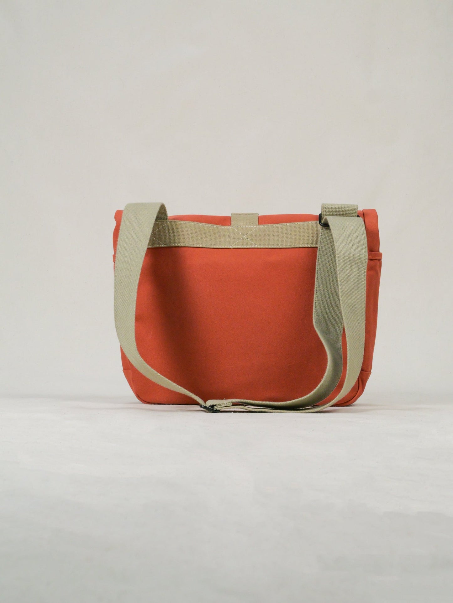 Angram Messenger 12L - Wildish - Made in Britain - Messenger Bag