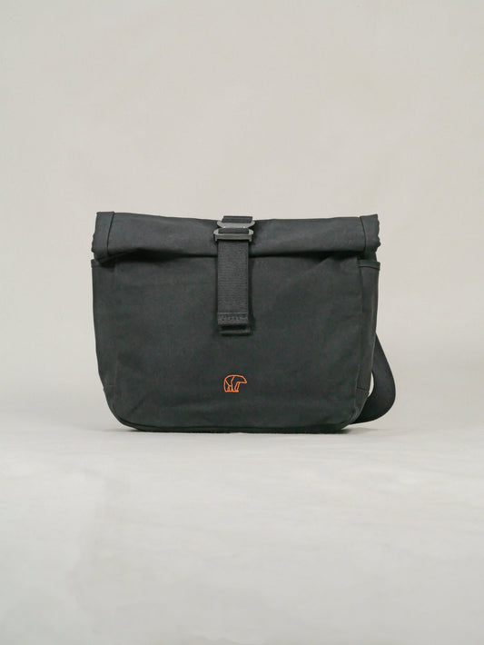 Angram Messenger 12L - Wildish - Made in Britain - Messenger Bag